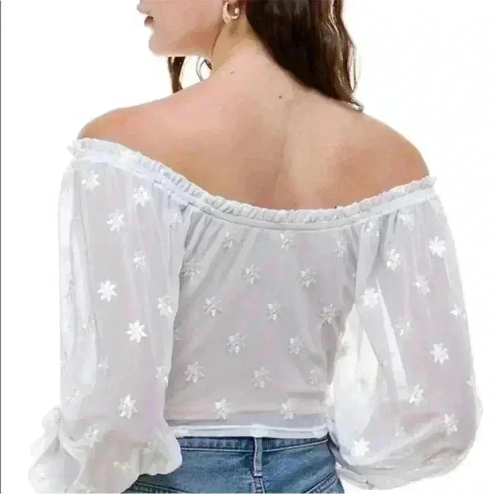 Acoa White blouse - Picture 2 of 10